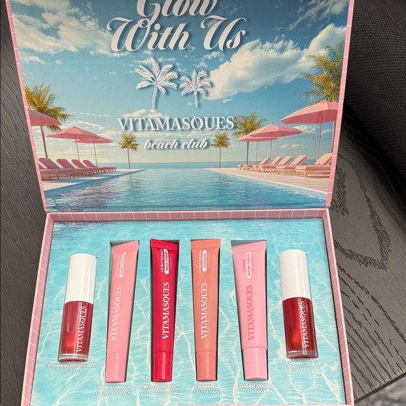 Vitamasques Beach Club Lip Gloss Collection - including PR box - Picture 1 of 3
